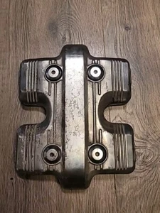 1985 - 1986 HONDA MAGNA V45 VF700 REAR CYLINDER HEAD VALVE COVER OEM BOLTS Clean - Picture 1 of 9