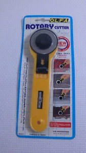 Olfa Classic Straight-Handled 45mm Rotary Cutter - Picture 1 of 6
