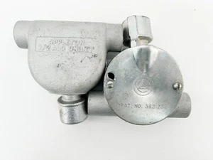 Nuevo Lote de 2 Appleton 3621235 Caja de Conductos de 3 Vías 1/2" - Imagen 1 de 5