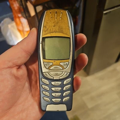 Nokia 6310i Handy entsperrt - Klassiker Sammlerstück - über 23 Jahre alt - Bild 1 von 4
