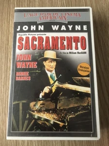 CASSETTE VIDÉO VHS FILM SACRAMENTO JOHN WAYNE WESTERN FRANÇAIS RARE - Foto 1 di 3