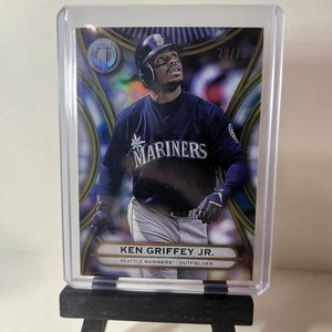 Ken Griffey Jr. 2025 Topps Tribute #6 Oro/75 Marineros - Imagen 1 de 4
