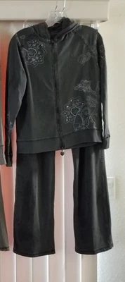 Calça lounge e jaqueta com capuz Charcoal Vertigo tamanho médio bordado metálico - Imagem 1 de 4