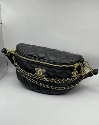 CHANEL VIP Beauty Belt Bag