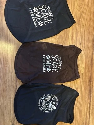 Conjunto de 3 Camisas de Halloween para Mascotas - Divertido Diciendo Bruja Malvada Diseño Talla Pequeña Nuevo Foto 1 de 4