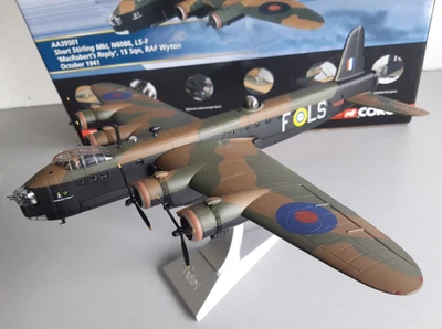 Corgi: Corto Sterling Mk 1, 15 Escuadrón RAF, 1941 en escala 1:72. NUEVO. Foto 1 de 4