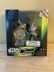 KENNER Star Wars LUKE SKYWALKER Figure with Coin Multi-Language NEW - Picture 1 of 6