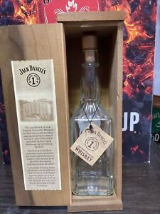 Jack Daniels Empty Summer Barrel House With Box And Tag