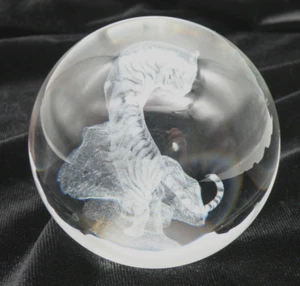 Vintage Glass Crystal Ball w/ 3D Etched TIGER 3" Round Paperweight - Picture 1 of 10