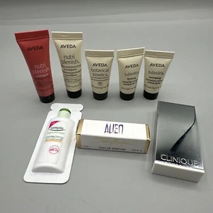 Lotto di 8 nuovi campioni assortiti capelli pelle piedi mani corpo viaggio Aveda clinque - Foto 1 di 6