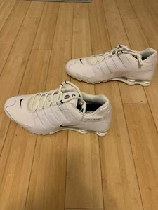 Size 12.5 Nike Men SHOX NZ EU Shoes 501524 106 White - Picture 1 of 7