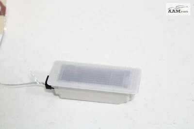 BMW 335I XDRIVE 328I F30 2011-2018 luz de puerta del lado del pasajero delantero derecho OEM Foto 1 de 4