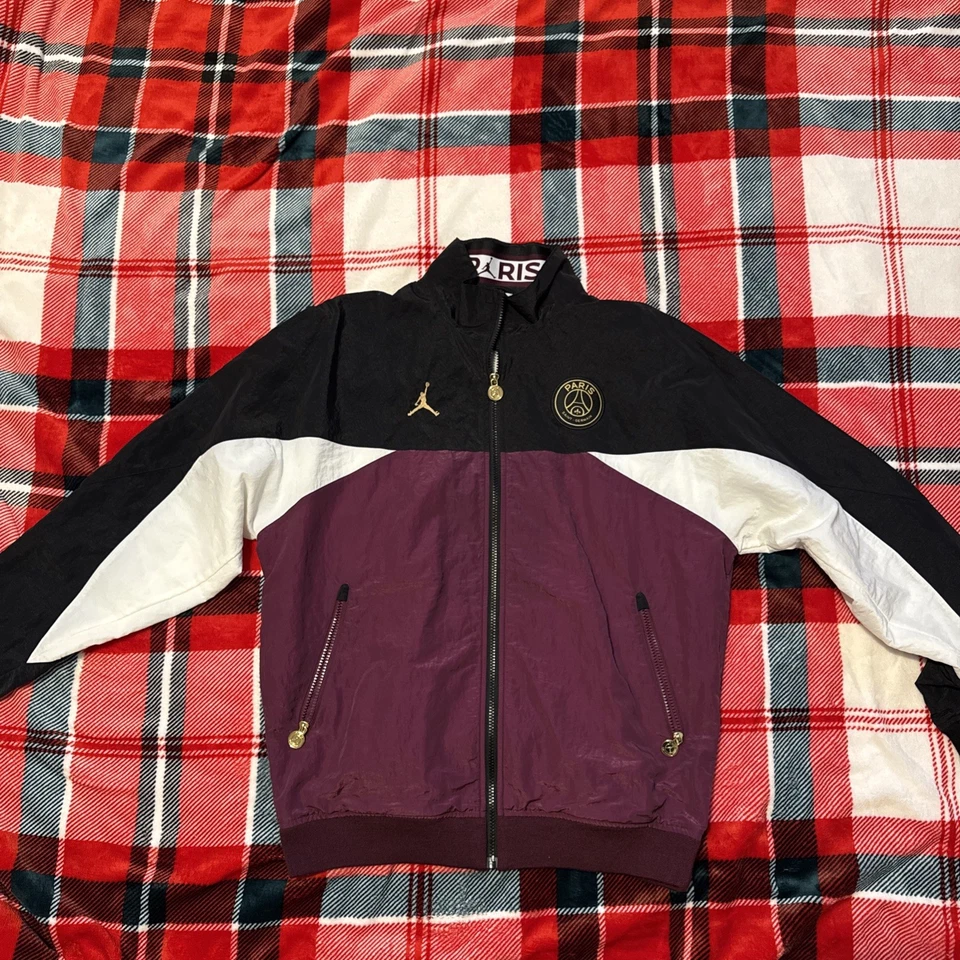 🔥 ⚽️ Jordan X PSG  **RARE** Anthem Jacket Size MEDIUM worn once  - Image 1 of 4
