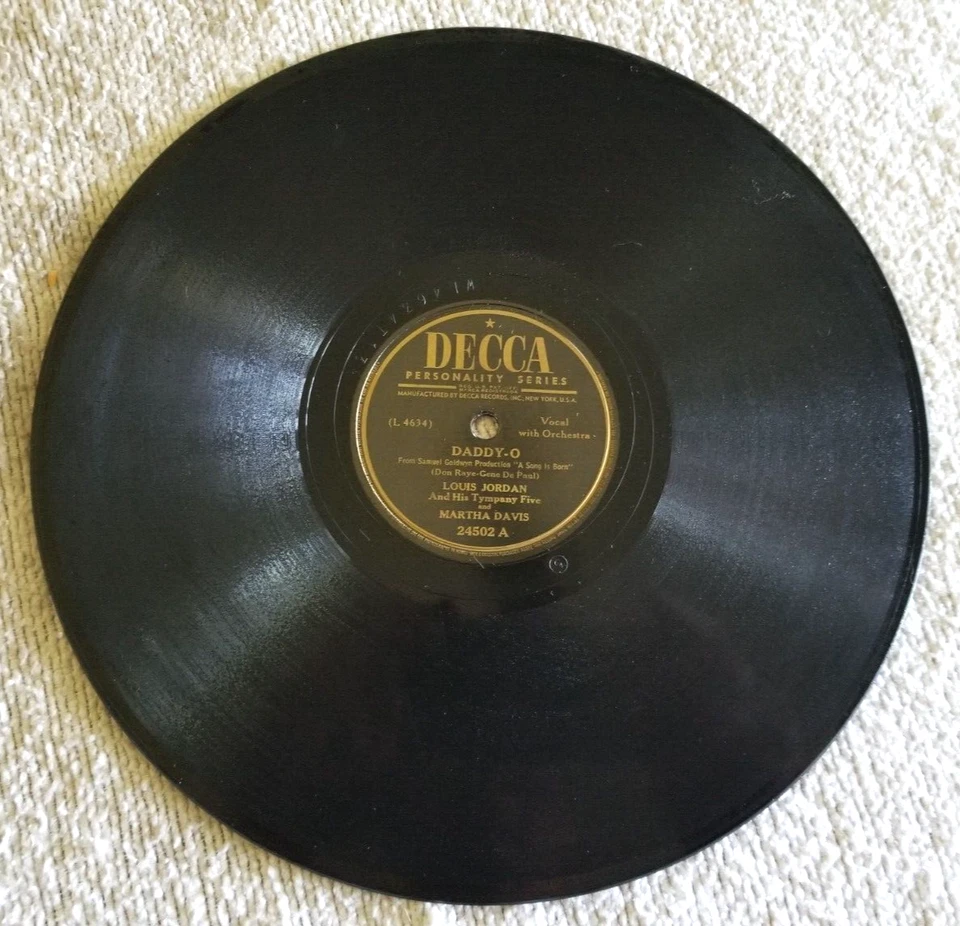 Louis JordanAnd His Tympany 5-Daddy-O / Decca ‎– 24502 Shellac, 10", 78 US 1948 - Image 1 of 4