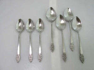 Oneida Community Stainless Vinland Pattern 3 Teaspoons 4 Soup Spoon - Picture 1 of 7