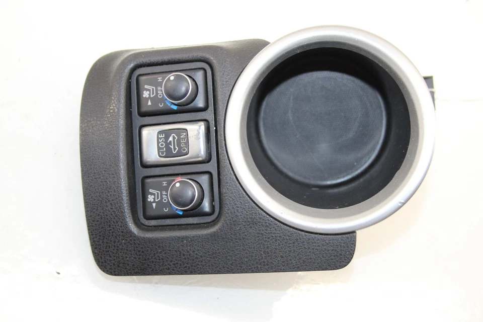 Portavasos convertible Nissan 370z 2010-2020 con controles térmicos/techo OEM DD33 Foto 1 de 4