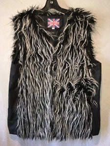 Ladies Size 2X Miss London Faux Fur Feather Sleeveless Lined Black & White Vest - Picture 1 of 12