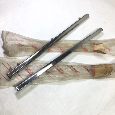 Par de capó delantero genuino Toyota Crown Majesta LS110 117 MS110 111 RS110 Foto 1 de 4