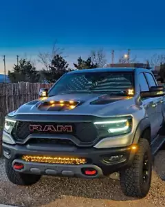 M&R kit compatible with - 2019+ RAM 1500/TRX Hood Mount/Ditch Lights/Pillars PRO - Bild 1 von 7