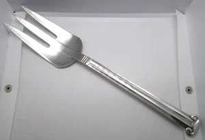 Wallace Silversmiths VOGUE II *1 Cold Meat Serving Fork* 9 5/8" Silverplate - Picture 1 of 5