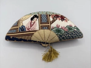 Cuscino decorativo floreale ventaglio orientale punto ago rifinito completo 5"x10" - Foto 1 di 7