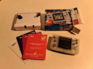 Neo Geo Pocket Color SNK 1999 Cristal Transparente Blanco Como Nuevo En Caja - Imagen 1 de 16