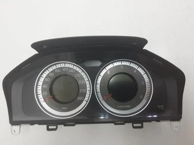 Volvo V70 I LV Kombiinstrument Tacho 31343325AA 2,40 Diesel 20547305 - Bild 1 von 4