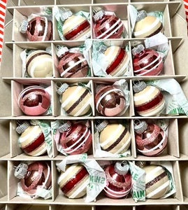 20 RADKO CHRISTMAS GLASS BALL ORNAMENTS GLITTER STRIPES PINK BEIGE BURGUNDY - Picture 1 of 15
