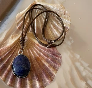 Lapis Lazuli Handcrafted Gemstone Pendant Necklace -Silver plated- New - Bild 1 von 4