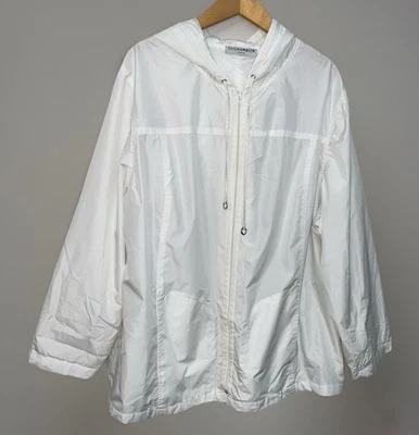 Chaqueta cortavientos Sag Harbor 2X blanca con capucha para mujer Plus Foto 1 de 4