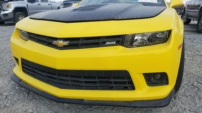 14 CHEVY CAMARO SS 1LE COMPLETE FRONT BUMPER WITH GRILLE AND FOG LIGHTS YELLOW - Image 1 of 4