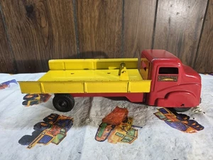 Vintage Structo Tow Truck - Picture 1 of 5