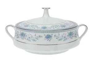Noritake - Blue Hill - Vegetable Tureen with Lid - 82567G - Picture 1 of 4