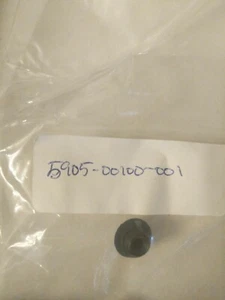 One (1) 5905-00100-001 vent plug for Omega 41003 - Bild 1 von 2