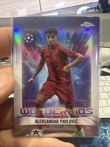 2024-25 Topps Cromo UCC Aleksandar Pavlovic Wonderkids #WK-7 - Imagen 1 de 2