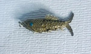 Colgante grande vintage de plata filigrana ojos turquesa peces articulados - Imagen 1 de 4