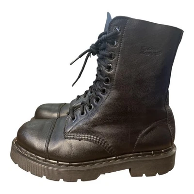 Dr Martens 10 Eye Cap Toe Platform 10934 Combat Boot Women US Size 10 - Image 1 of 4