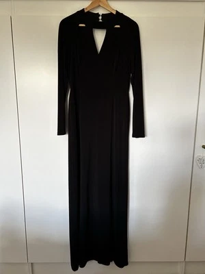 ISSA Stunning  Designer Black Full Length Bodycon  Evening Gown Dress  - Image 1 of 4