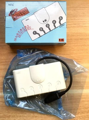 ADAPTATEUR MULTITAP NEC PC ENGINE TURBOGRAFX PI-PD003 COMPLET EN BOÎTE CIB OVP - Image 1 of 4