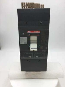 ABB XT5NU34OABYN000XXX 400 Amp 3 Pole Series XT5N Circuit Breaker - Picture 1 of 6