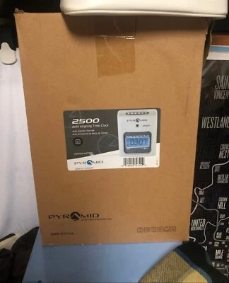 Pyramid 2500 auto alligning timeclock for employees  - Image 1 of 4