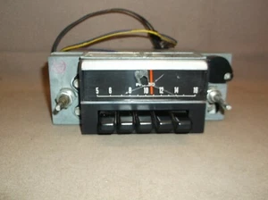 1968 MERCURY COUGAR XR7 GT GTE XR7G MUSTANG ORIGINAL FOMOCO PHILCO AM RADIO 8TPZ - Picture 1 of 12