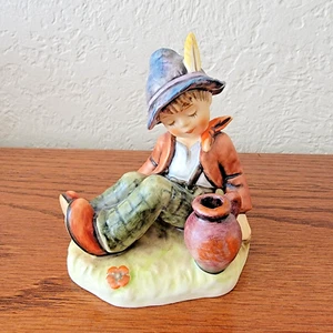 Goebel Hummel #409 Coffee Break Special Edition No. 8 in Original Box - Picture 1 of 12
