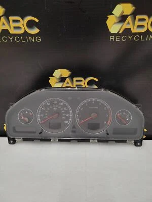 2005-2012 Volvo XC90 Speedometer Instrument Cluster ID 30746104 OEM - Image 1 of 4