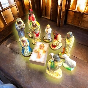 40er Jahre Kreidegeschirr Krippenfiguren: elf handbemalte Teile als Set verkauft - Bild 1 von 5