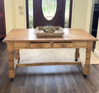 Antique English Pine Wood Farmhouse Dining Table. - Image 1 of 4
