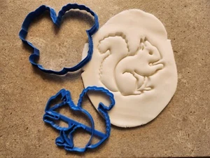 Red Squirrel cookie cutter, biscuit decorating animal nature, woodland, autumn - Picture 1 of 8