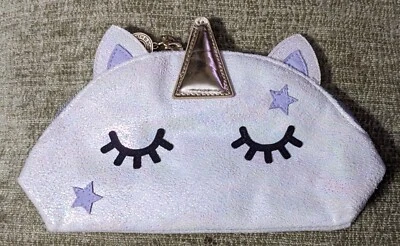 Вышедшая из обращения косметичка Unicorn Bath Body Works опалесцентный клатч на молнии для барбекю - Изображение 1 из 3