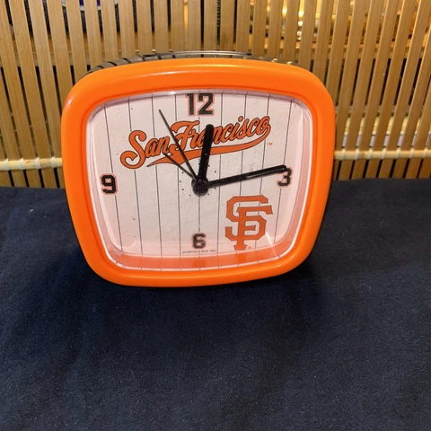 SF Giants Alarm Clock.  Running And Keeping Accurate Time. Alarm Is Working Cover