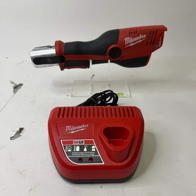 Milwaukee 2473-20 M12 12V Force Logic Cordless Press Tool With Extras - Image 1 of 4